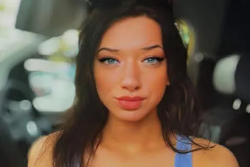 AliceMonroe auf Big7